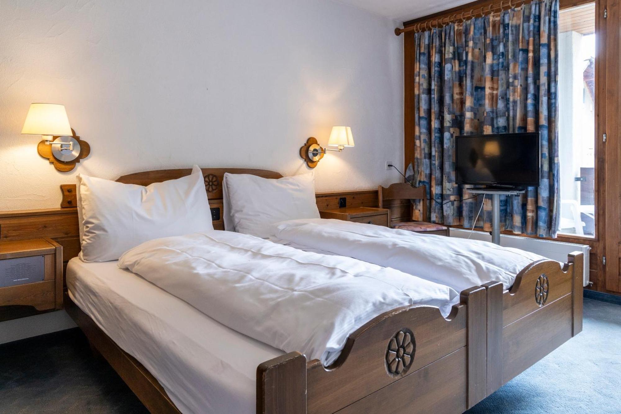 Hotel Chesa Grischa Sils Baselgia Ngoại thất bức ảnh